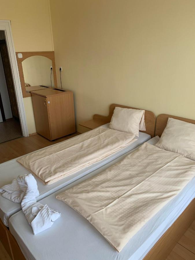 Manuela Ifjusagi Hotel Balatonfüred Eksteriør bilde